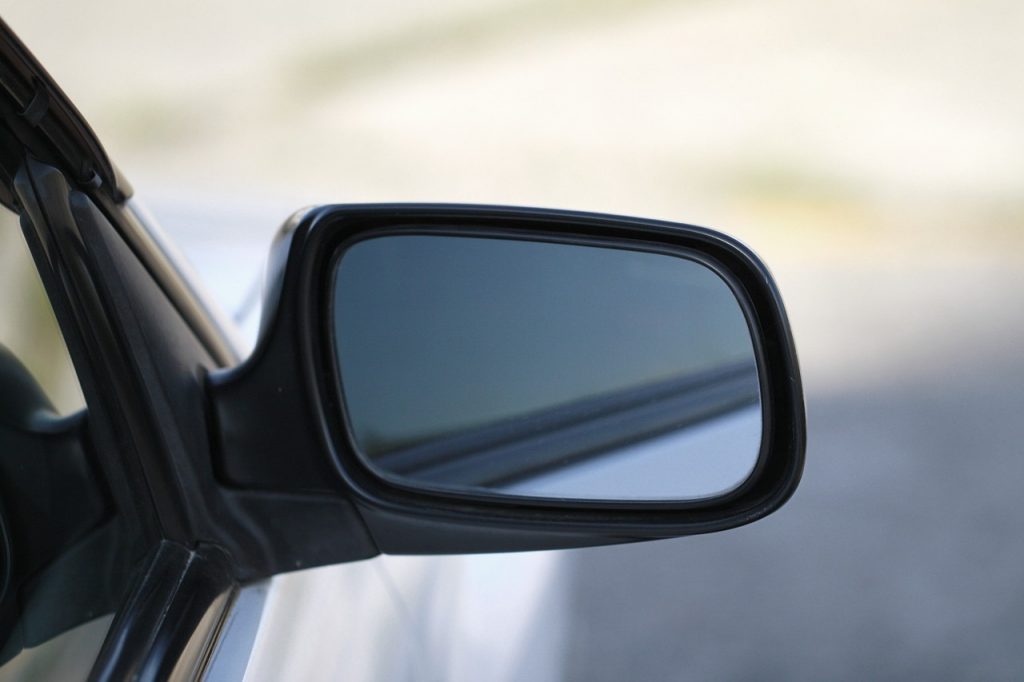 auto mirror